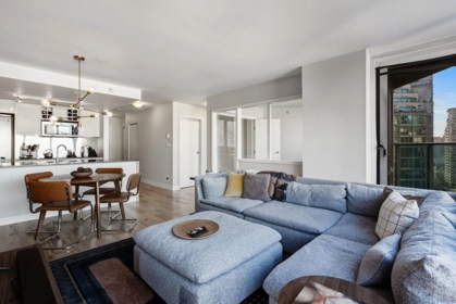 1705 788 Hamilton Street, Vancouver, BC