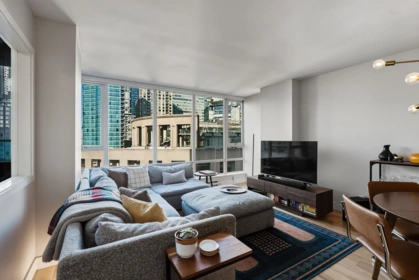 1705 788 Hamilton Street, Vancouver, BC