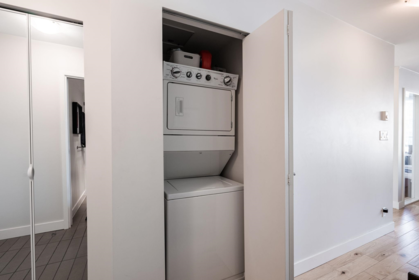 Hallway Photo of 1705 788 Hamilton Street, Vancouver, BC