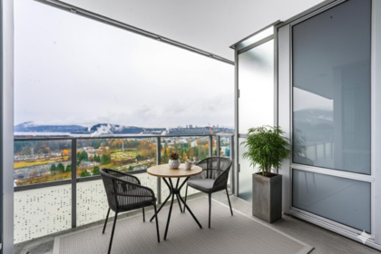 3002 1500 Fern Street, North Vancouver, BC, Lynnmour — 2 bed apartment/condo for sale