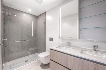 Guest Bathroom Photo of 3101 1500 Fern Street, North Vancouver, BC