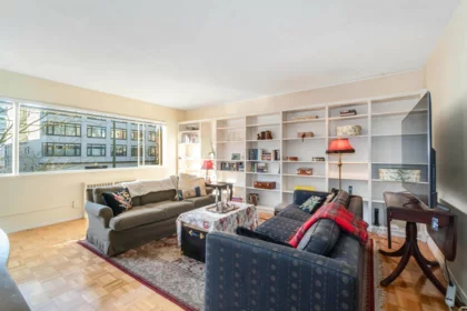 101 1879 Barclay Street, Vancouver, BC