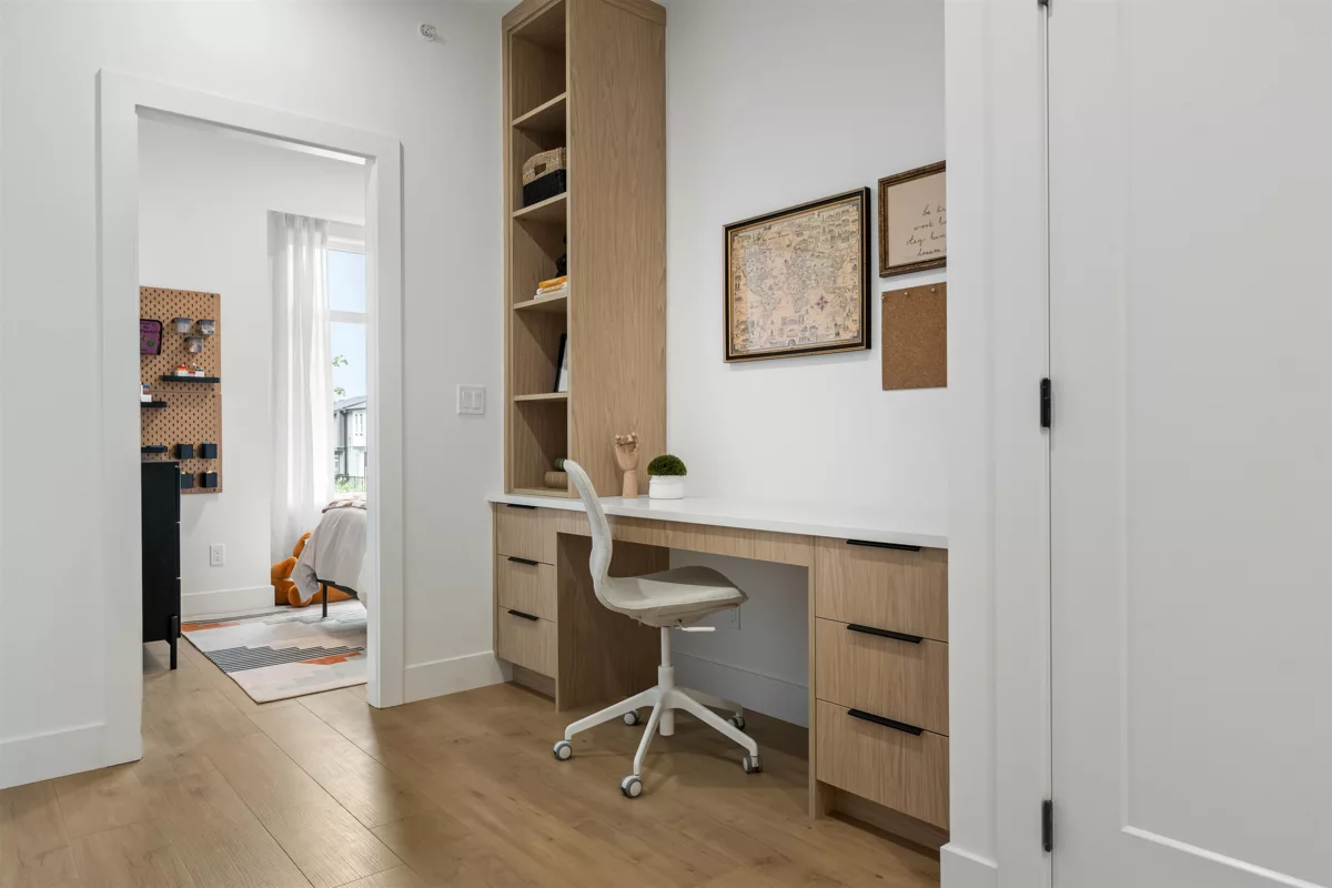 Guest Bathroom Photo of 19767 75b Avenue, Langley, BC