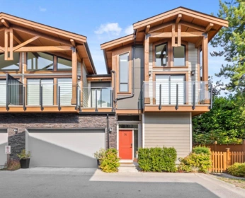 14 1454 162b Street, Surrey, BC, King George Corridor — 4 bed townhouse for sale