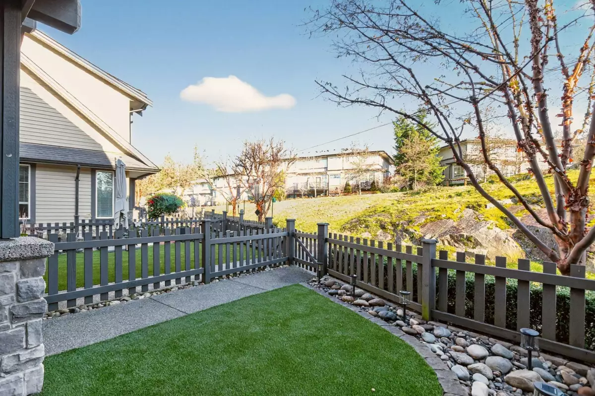 Family Room Photo of 25 13819 232 Street, Maple Ridge, BC