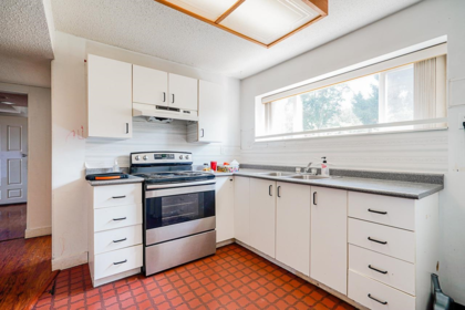 Outdoor Patio Photo of 13792 112 Avenue, Surrey, BC