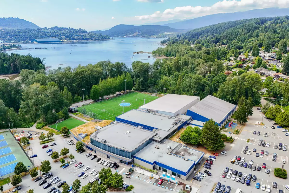 Entry Foyer Photo of 2217 Clarke Street, Port Moody, BC