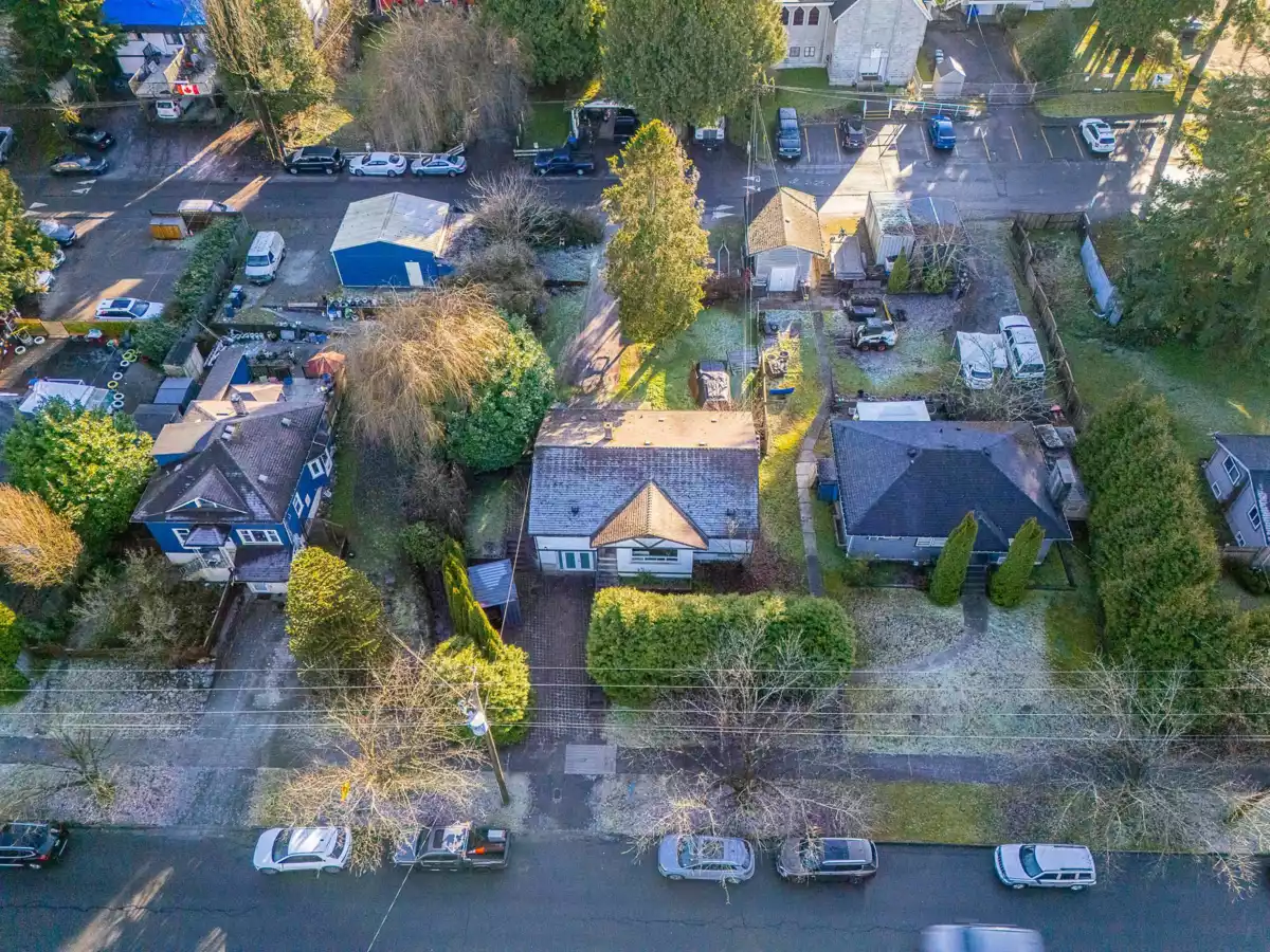 Guest Bathroom Photo of 2217 Clarke Street, Port Moody, BC