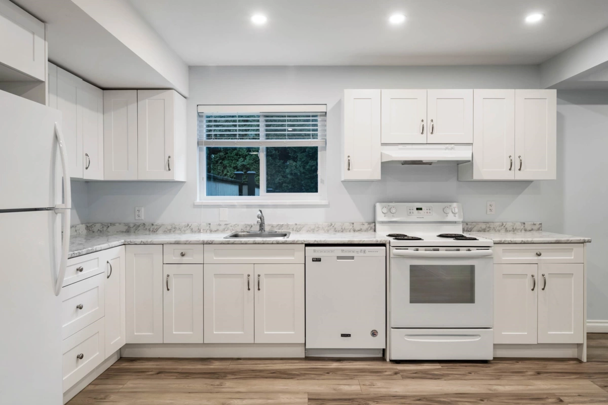Entry Foyer Photo of 24813 122 Avenue, Maple Ridge, BC