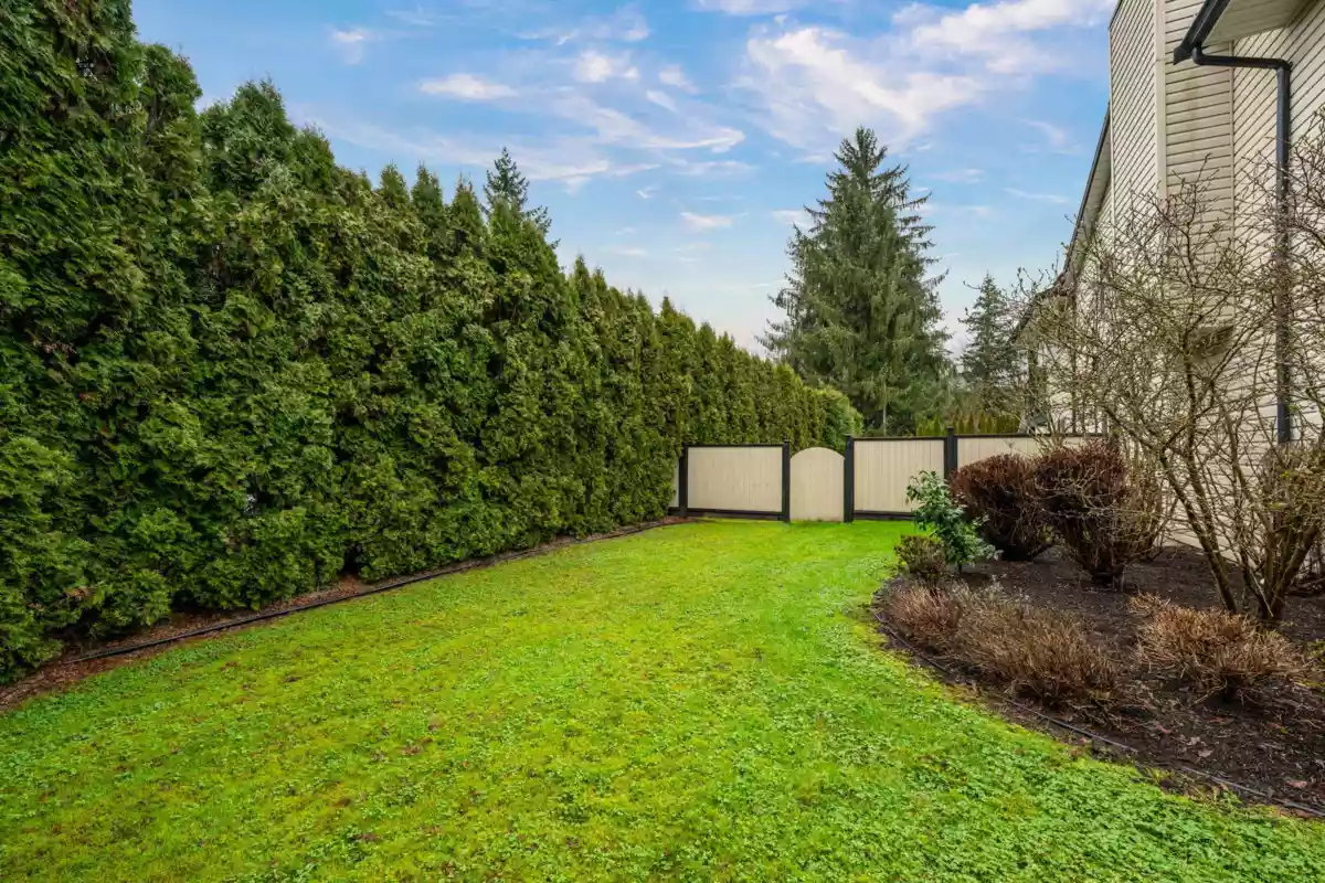 Neighborhood Park Photo Near 24813 122 Avenue, Maple Ridge, BC