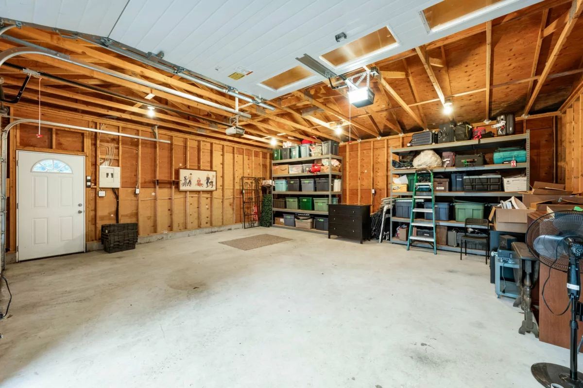 Outdoor Kitchen Photo of 24813 122 Avenue, Maple Ridge, BC