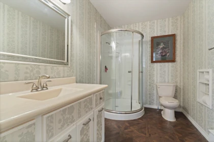 Mudroom Photo of 4 1450 Mccallum Road, Abbotsford, BC