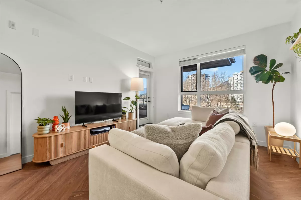 Primary Bathroom Photo of 411 3229 St Johns Street, Port Moody, BC