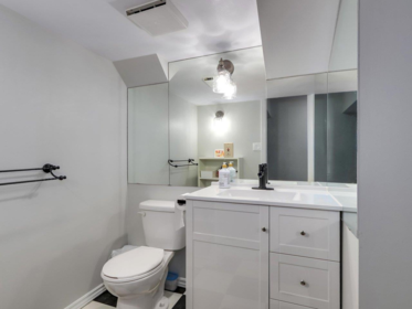 Hallway Photo of 453 Walker Street, Coquitlam, BC