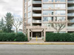 303 14881 103a Avenue, Surrey, BC