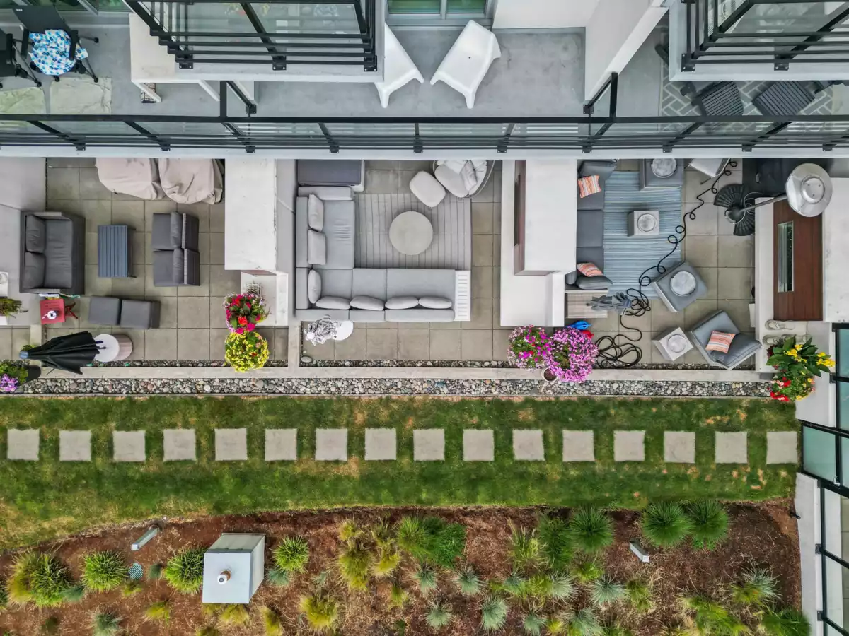 Hot Tub / Spa Photo of TH210 210 Salter Street, New Westminster, BC