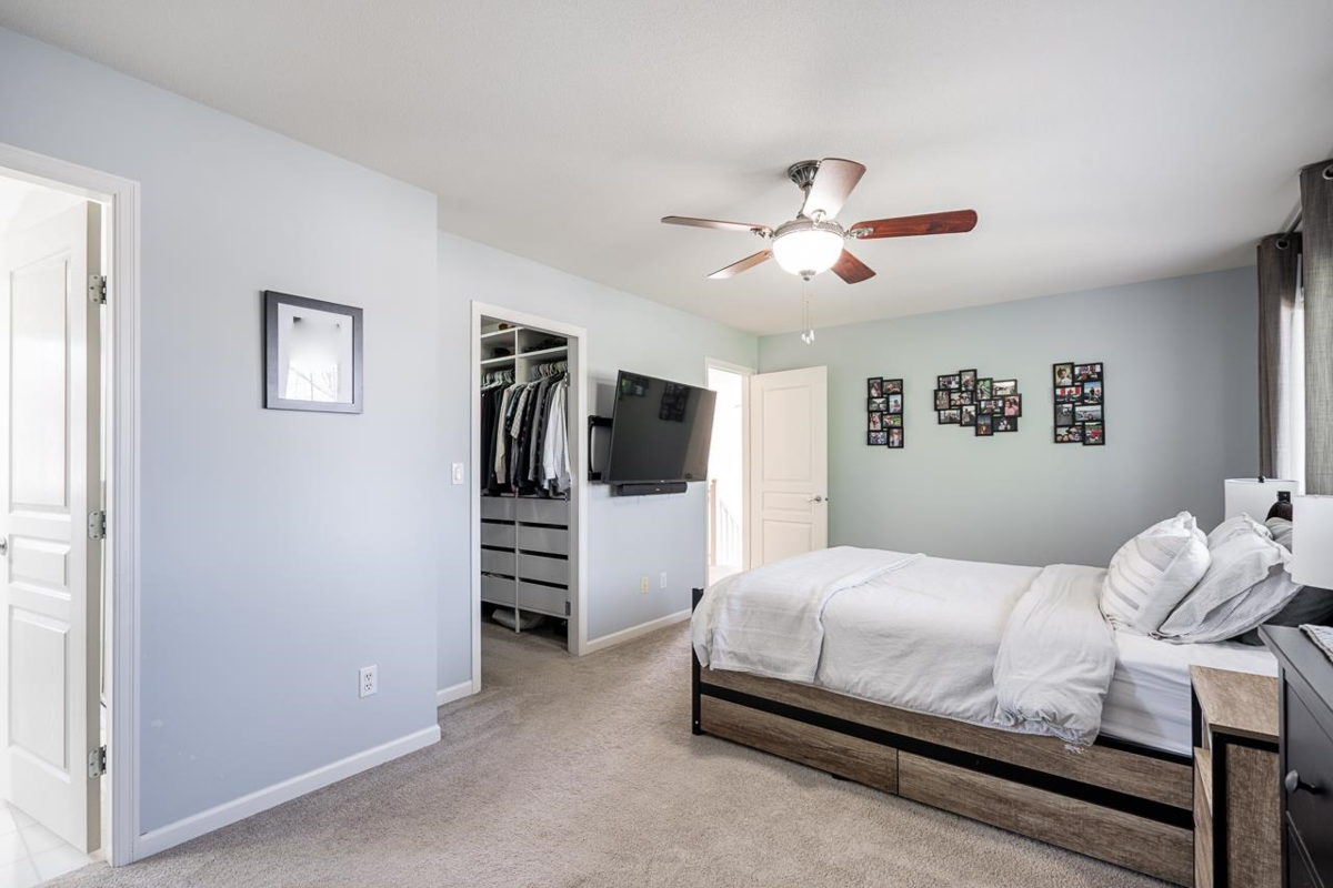 Loft / Bonus Room Photo of 11 6177 169 Street, Surrey, BC