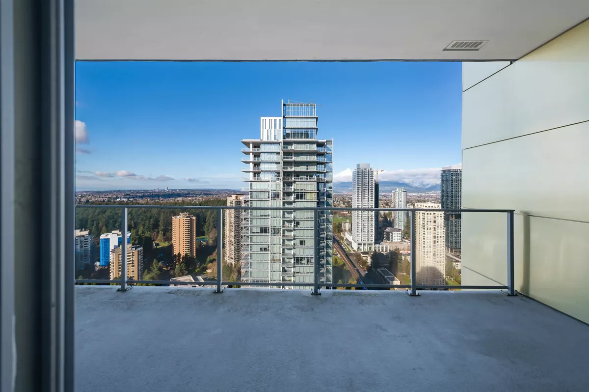 Breakfast Nook Photo of 3206 6383 Mckay Avenue, Burnaby, BC
