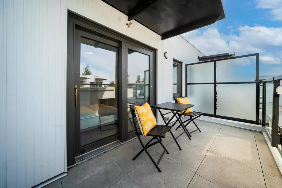 Primary Bathroom Photo of 6352 Oak Street, Vancouver, BC