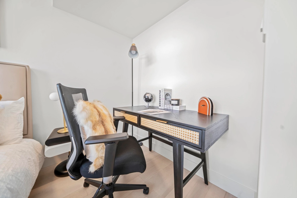 Primary Bedroom Photo of 6352 Oak Street, Vancouver, BC