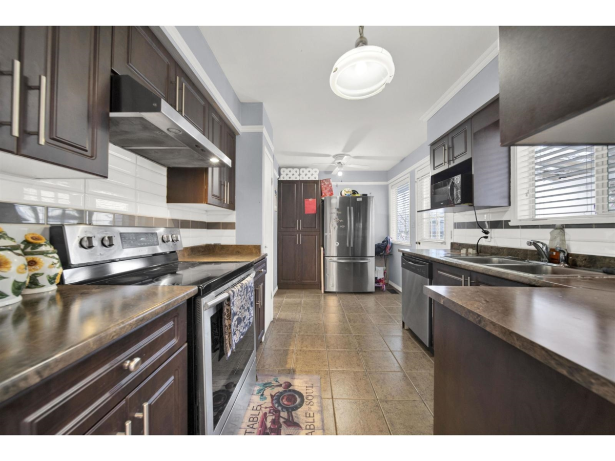 Bedroom 2 Photo of 12627 58 Avenue, Surrey, BC