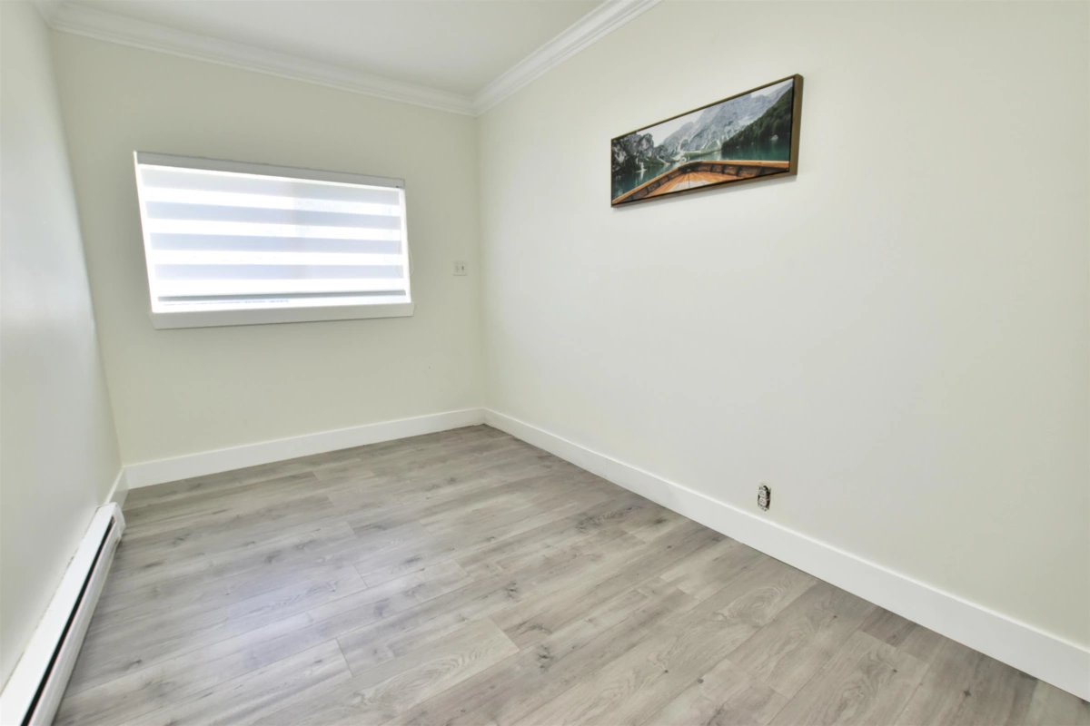 Hallway Photo of 20572 43 Avenue, Langley, BC