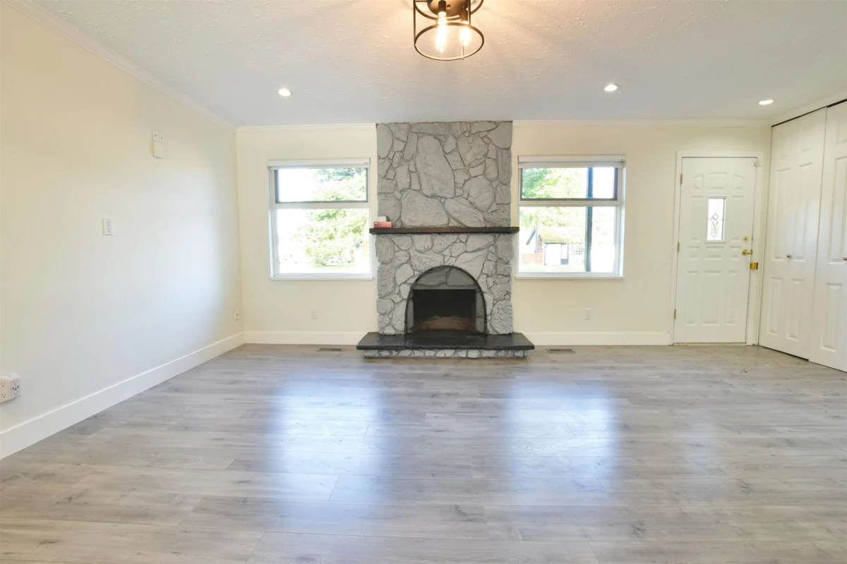 Primary Bathroom Photo of 20572 43 Avenue, Langley, BC