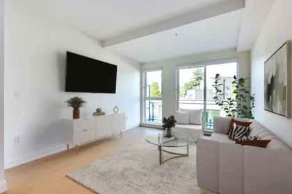 564 422 E 3rd Street, North Vancouver, BC, Lower Lonsdale — 1 bed apartment/condo for sale