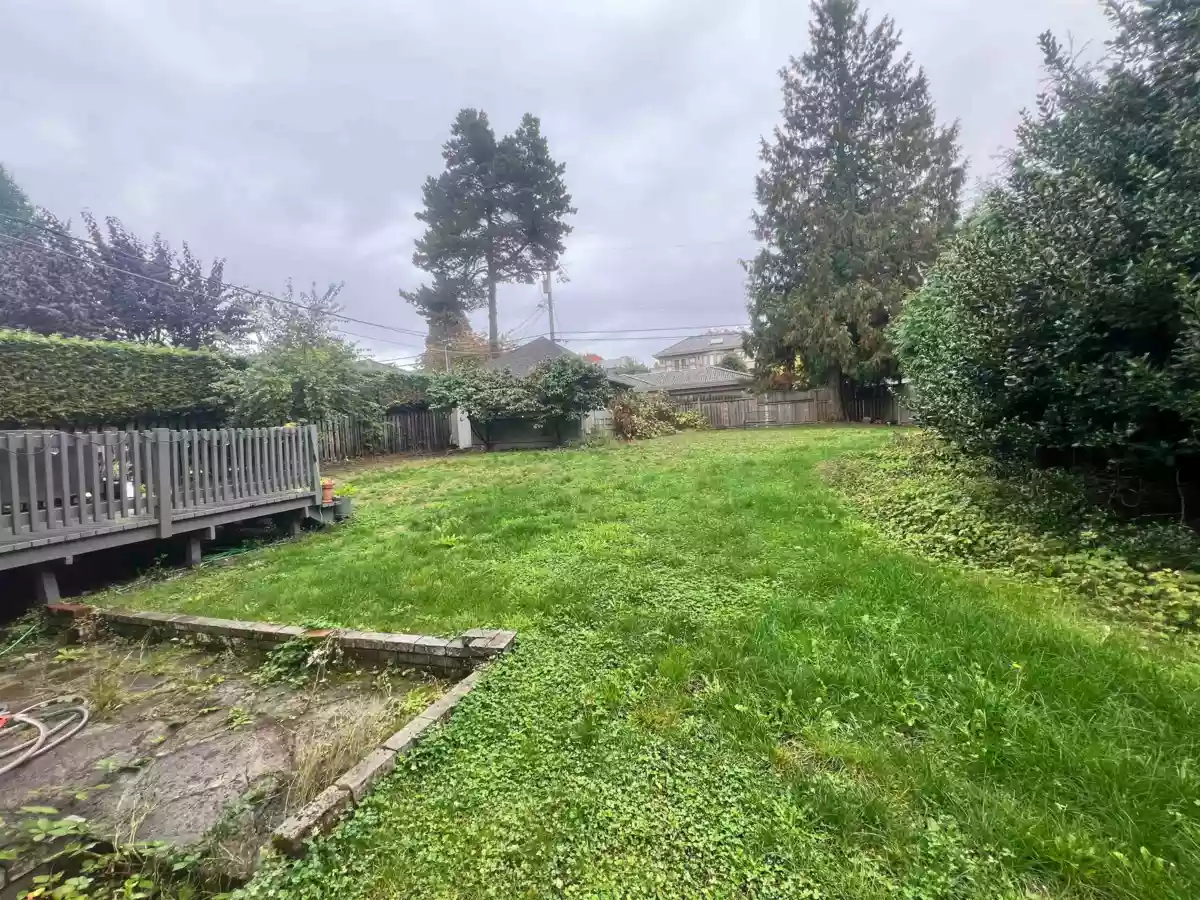 Living Room Photo of 5870 Cartier Street, Vancouver, BC