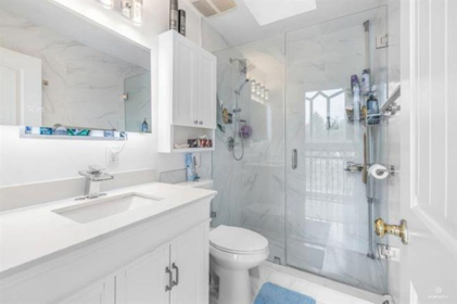 Primary Bathroom Photo of 13848 116 Avenue, Surrey, BC