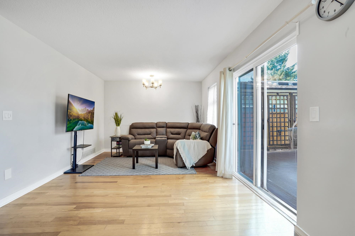 Primary Bathroom Photo of 21371 86 Avenue, Langley, BC