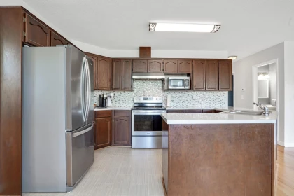 Kitchen Island Photo of 21371 86 Avenue, Langley, BC