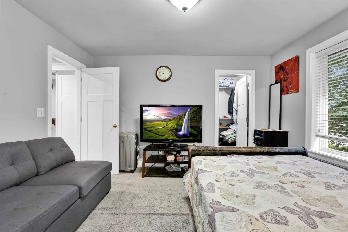Mudroom Photo of 13138 58a Avenue, Surrey, BC