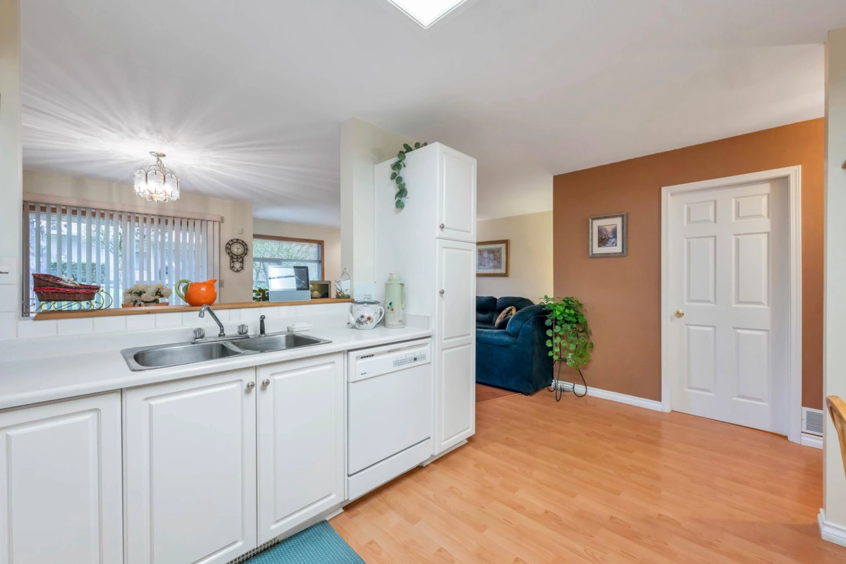 Bedroom 3 Photo of 602 8260 162a Street, Surrey, BC