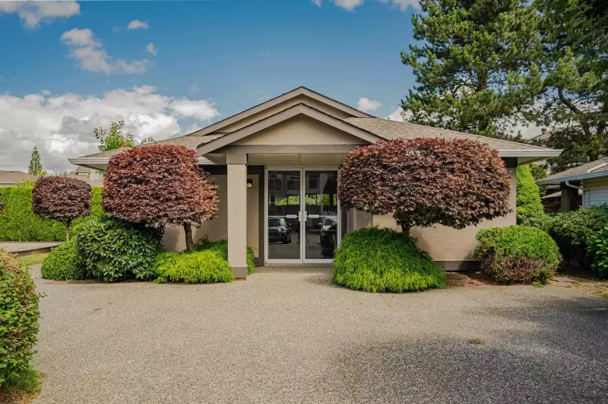 Community Amenities Photo (Clubhouse) of 602 8260 162a Street, Surrey, BC