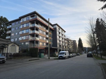 609 717 Breslay Street, Coquitlam, BC, Coquitlam — Apartment/Condo for sale
