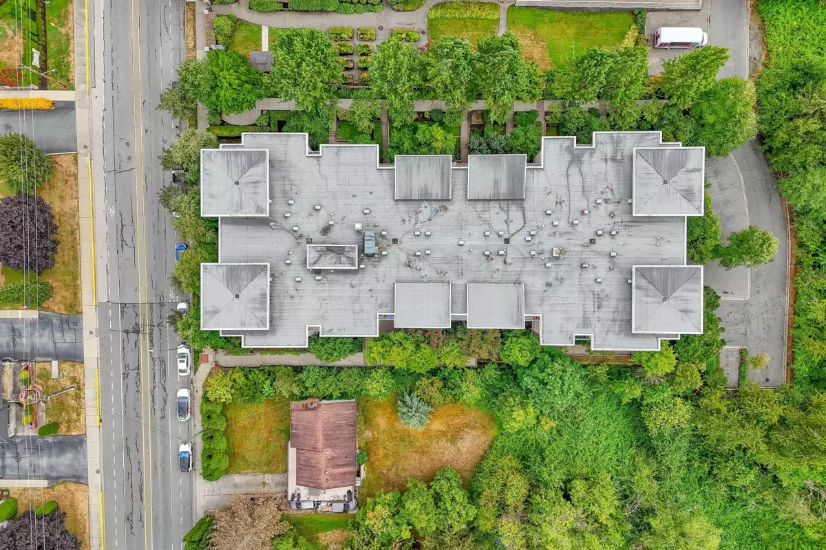 Garden / Landscaping Photo of 102 12283 224 Street, Maple Ridge, BC