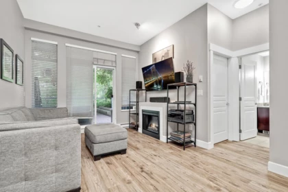 Primary Bedroom Photo of 102 12283 224 Street, Maple Ridge, BC