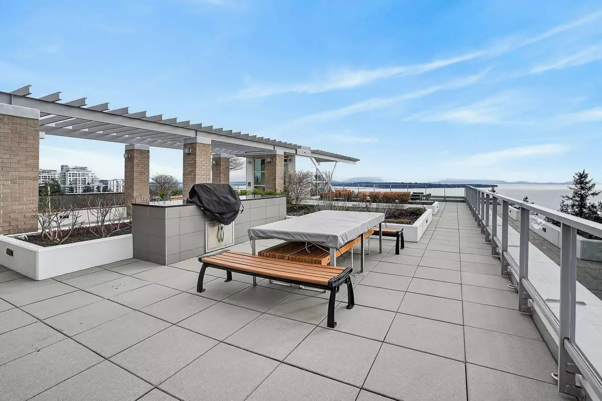 Garden / Landscaping Photo of 103 1501 Vidal Street, White Rock, BC