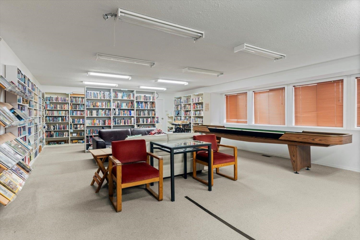 Hot Tub / Spa Photo of 256 32691 Garibaldi Drive, Abbotsford, BC