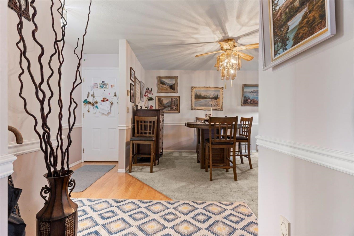 Laundry Room Photo of 256 32691 Garibaldi Drive, Abbotsford, BC