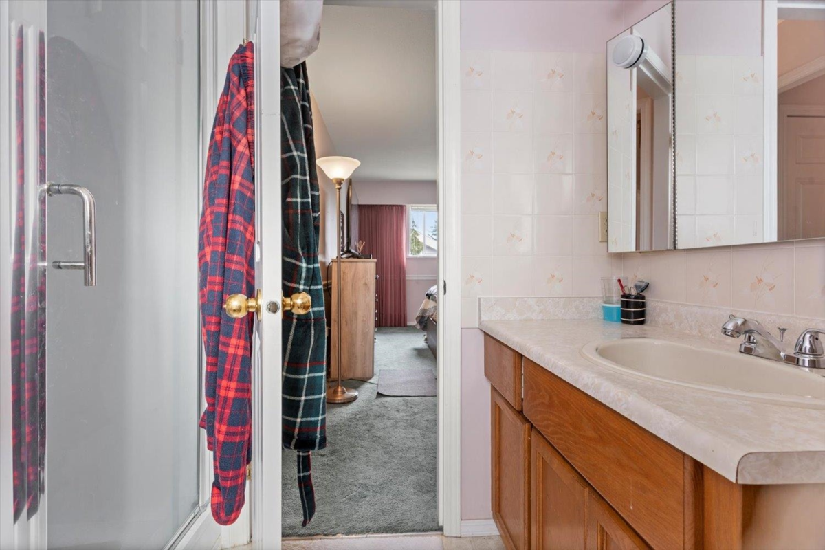 Staircase Photo of 256 32691 Garibaldi Drive, Abbotsford, BC