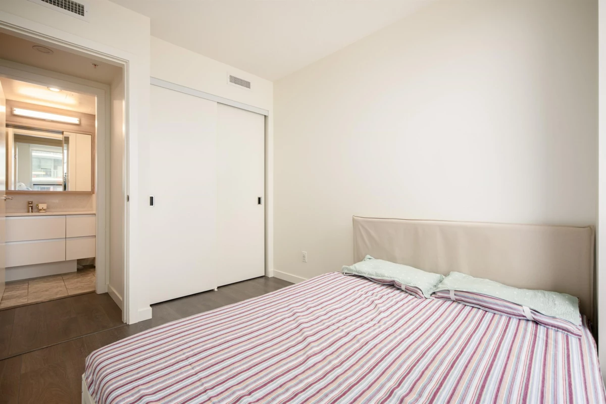 Bedroom 3 Photo of 808 6633 Buswell Street, Richmond, BC