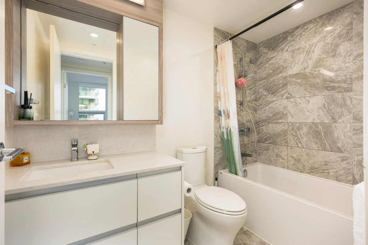 Bedroom 4 Photo of 808 6633 Buswell Street, Richmond, BC