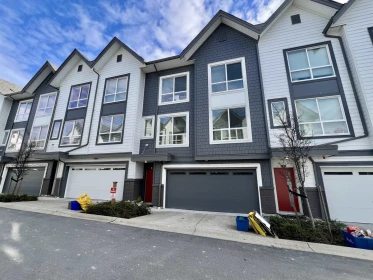 18 23785 Dewdney Trunk Road, Maple Ridge, BC