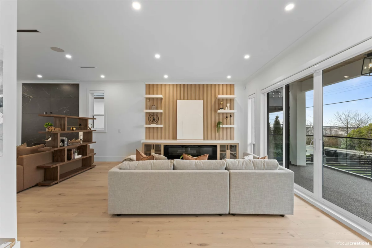 Primary Bathroom Photo of 10630 River Road, Delta, BC