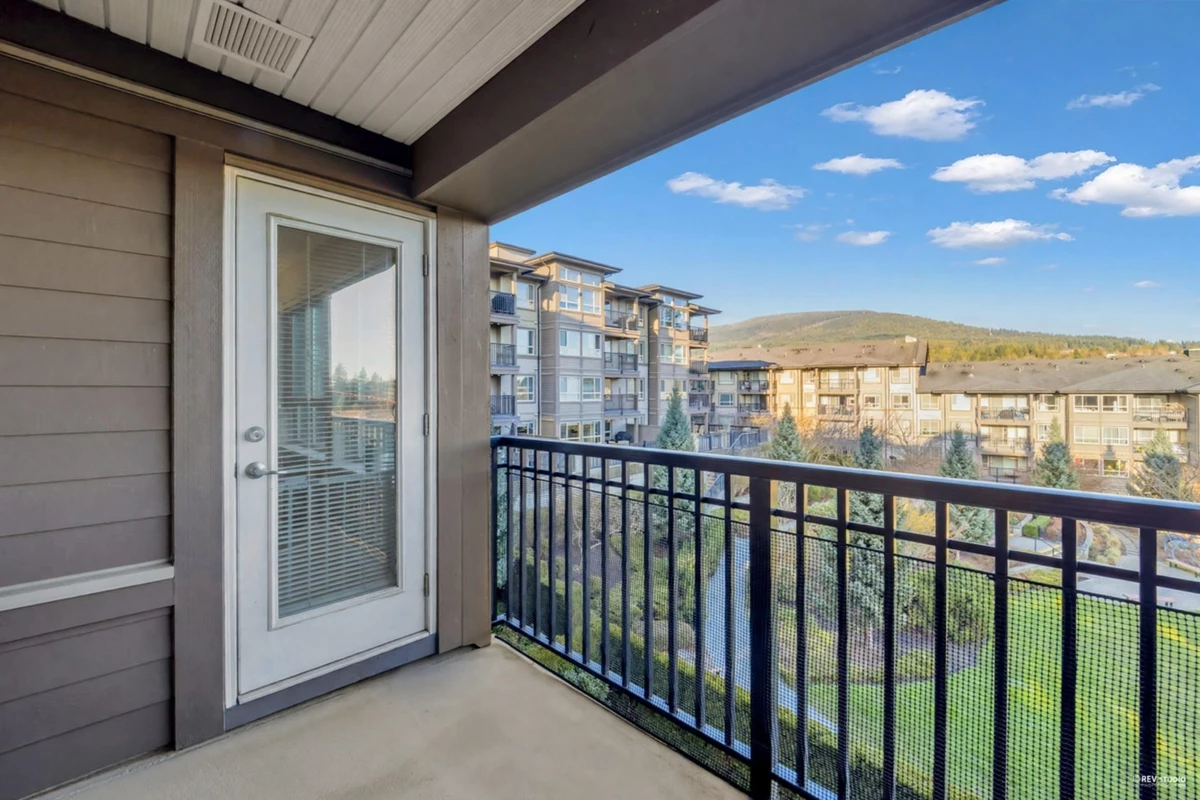 Bedroom 2 Photo of 310 3156 Dayanee Springs Boulevard, Coquitlam, BC