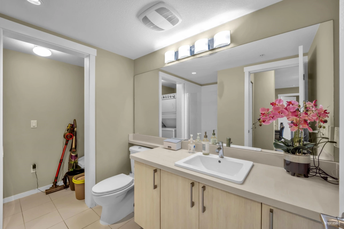 Office / Den Photo of 310 3156 Dayanee Springs Boulevard, Coquitlam, BC