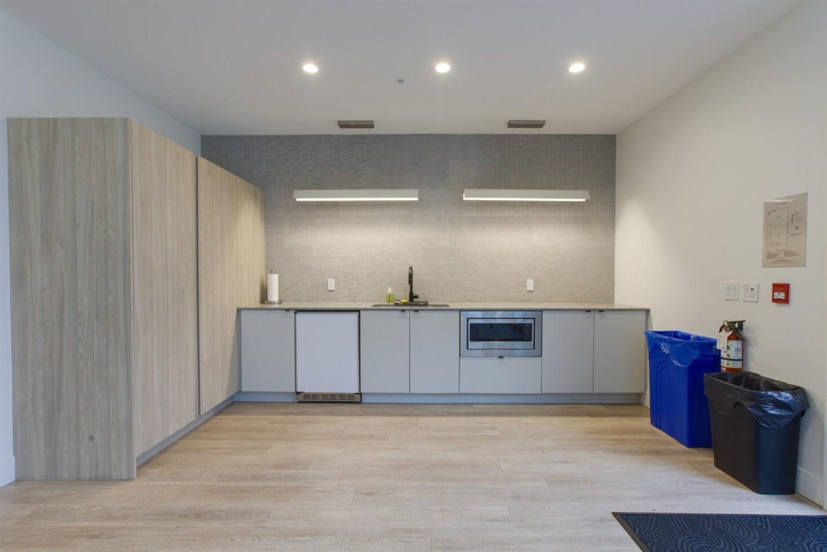 Front Yard Photo of 205 300 Salter Street, New Westminster, BC