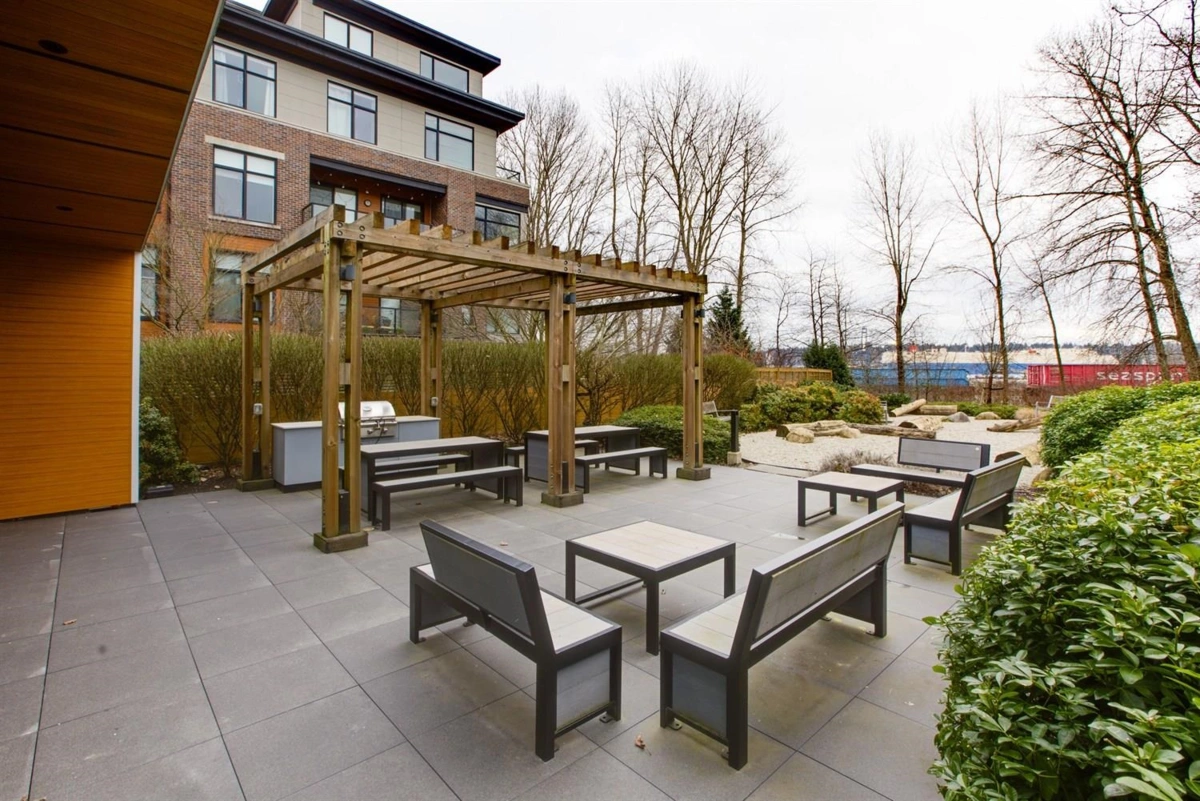 Outdoor Kitchen Photo of 205 300 Salter Street, New Westminster, BC